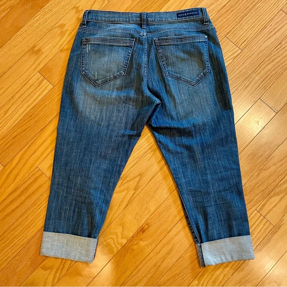 Rock & Republic Cropped Distressed Jeans - Picture 7 of 10
